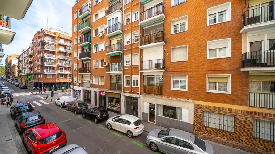 2 bedrooms apartment for sale, Madrid, Spain No. 1087 № 18