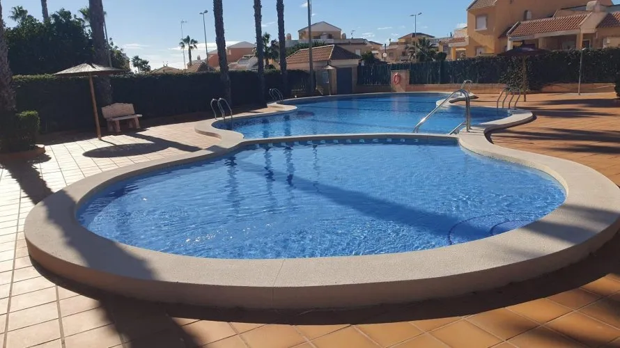 3 bedrooms house for sale, Rojales, Spain No. 971 № 26