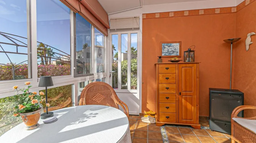 73m² apartment for sale, Playa Flamenca II, Spain No. 1099 № 3