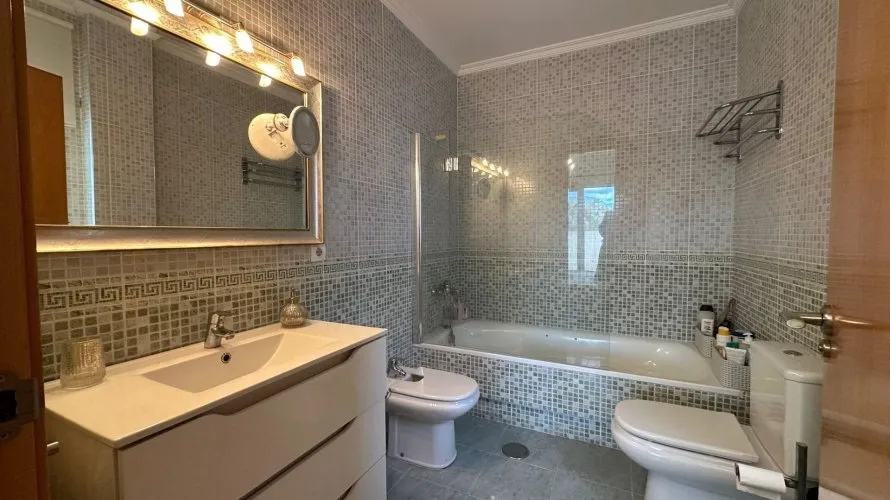 4 bedrooms apartment for sale, L'Alfàs del Pi, Spain No. 1023 № 23