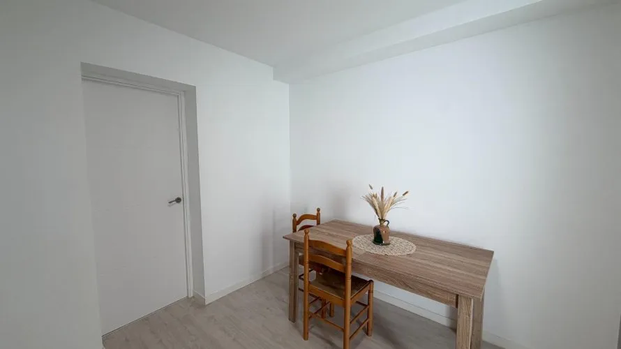 79m² apartment for sale, El Campello, Spain No. 1354 № 2
