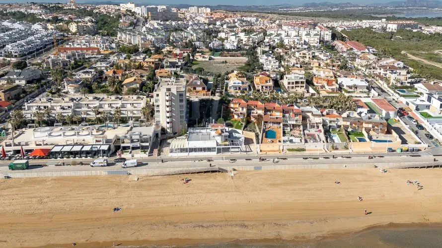 370m² villa for sale, La Mata, Spain No. 1061 № 3