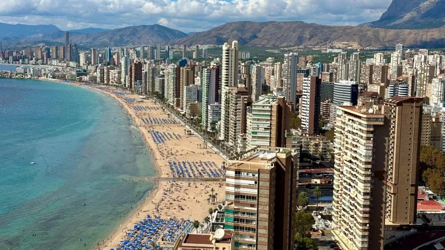 64m² apartment for sale, Benidorm, Spain No. 630 № 1