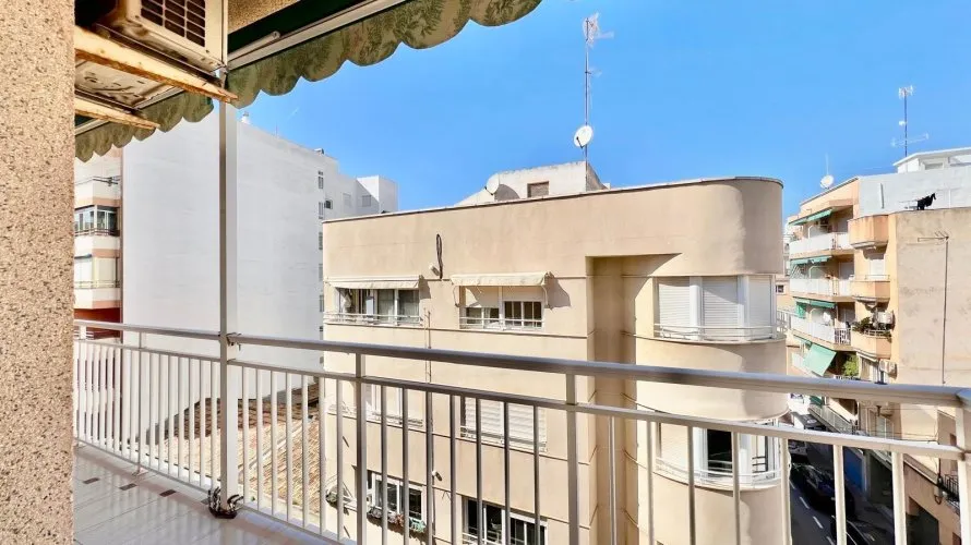 1 bedroom apartment for sale, Santa Pola, Spain No. 1003 № 6