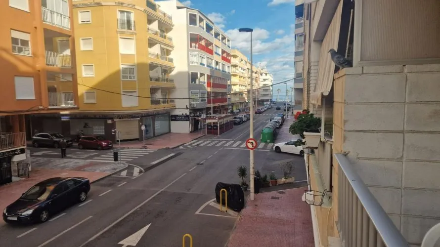 3 bedrooms apartment for sale, Torrevieja, Spain No. 244 № 28