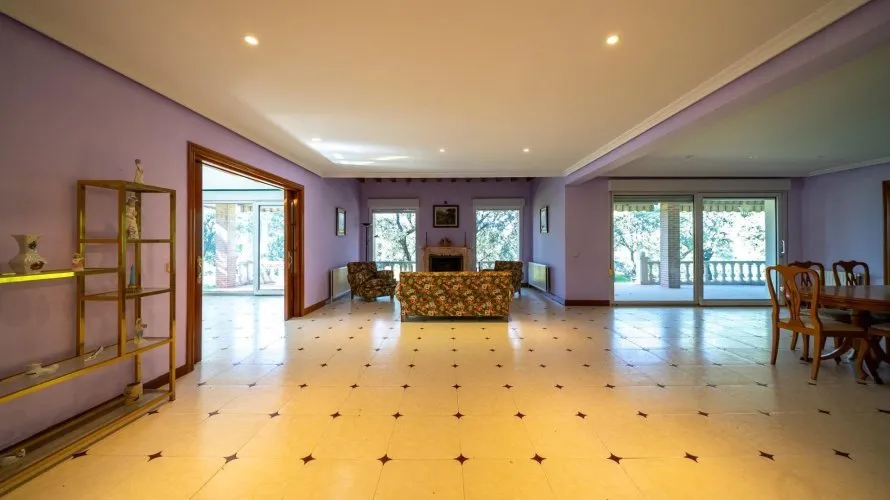 8 bedrooms house for sale, Colmenarejo, Spain No. 1396 № 20