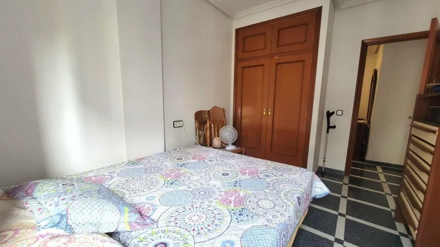 1 bedroom apartment for sale, Torrevieja, Spain No. 1040 № 18
