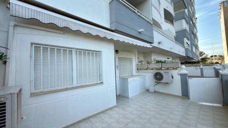 2 bedrooms apartment for sale, Villajoyosa, Spain No. 1110 № 6