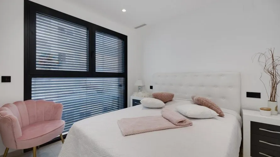 3 bedrooms apartment for sale, Torrevieja, Spain No. 1392 № 19