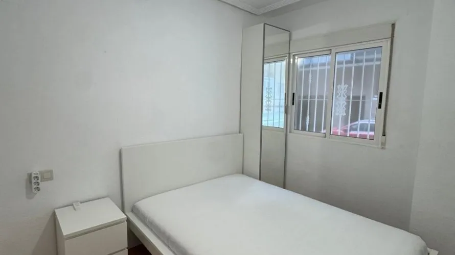 3 bedrooms apartment for sale, Torrevieja, Spain No. 1380