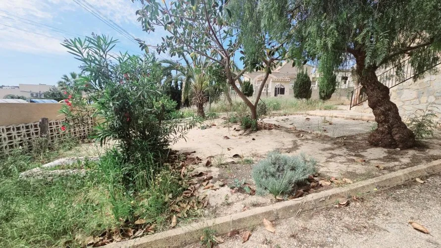 4 bedrooms apartment for sale, Torrevieja, Spain No. 1093 № 2