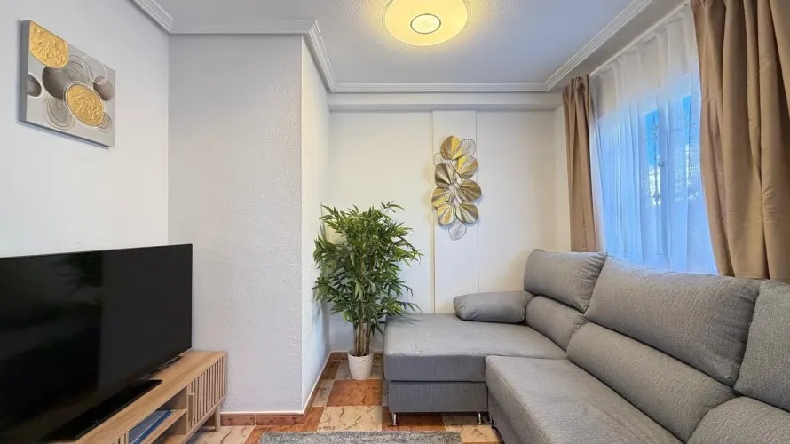 2 bedrooms house for sale, Campoamor, Spain No. 980 № 24