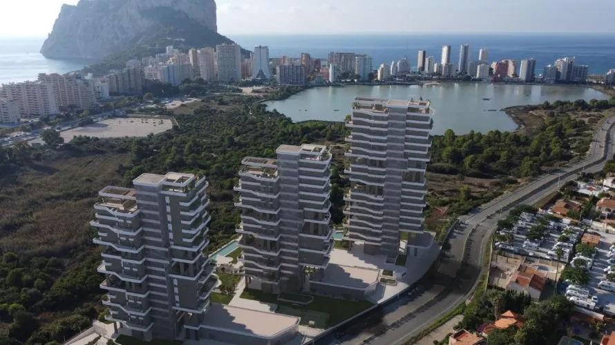 2 bedrooms apartment for sale, Calpe, Spain No. 667 № 1