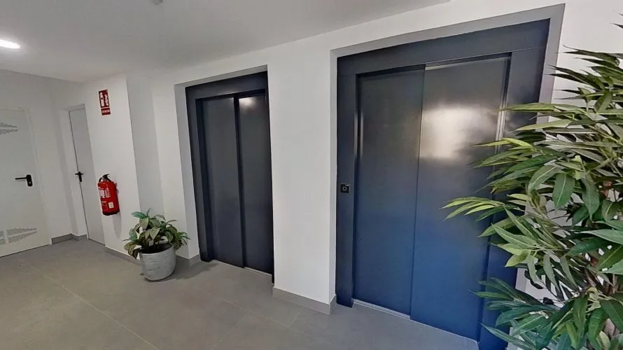 2 bedrooms apartment for sale, Benidorm, Spain No. 107 № 8
