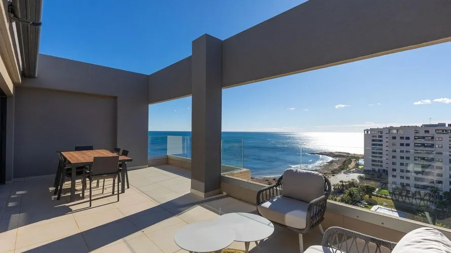 3 bedrooms penthouse for sale, Torrevieja, Spain No. 1020 № 12