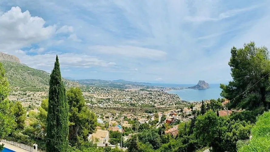 4 bedrooms apartment for sale, Maryvilla, Spain No. 340 № 7