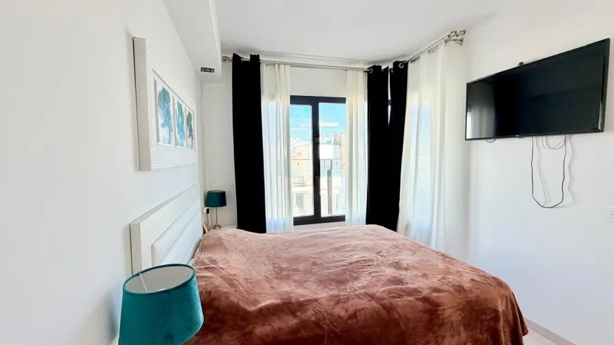 3 bedrooms apartment for sale, La Florida, Spain No. 1038 № 28