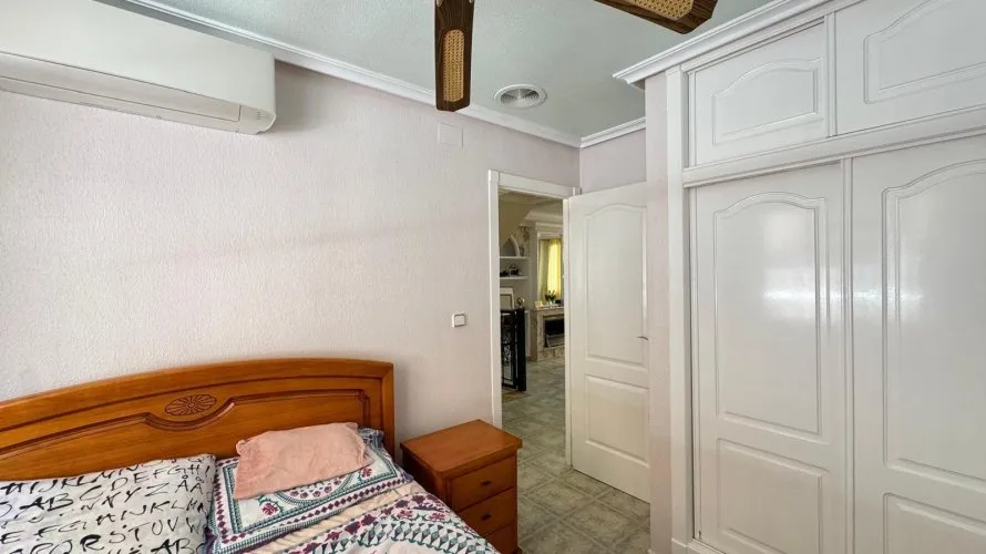 3 bedrooms house for sale, Guardamar del Segura, Spain No. 794 № 23