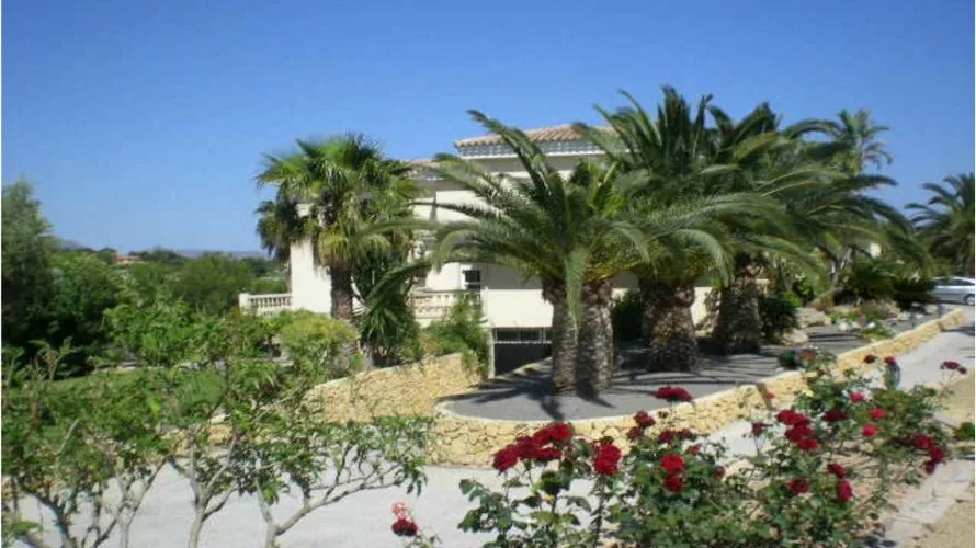 5 bedrooms villa for sale, L'Alfàs del Pi, Spain No. 475 № 3