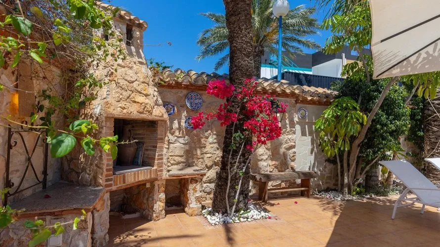 4 bedrooms villa for sale, Alicante, Spain No. 746 № 13
