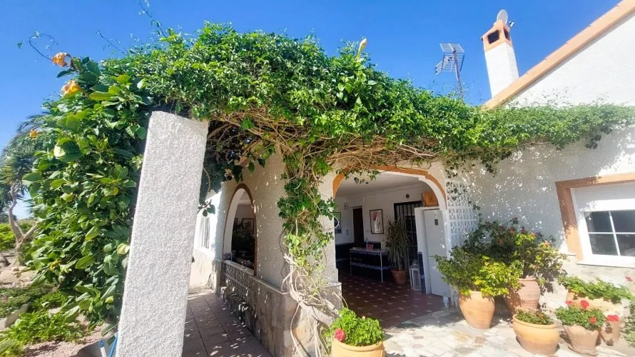 5 bedrooms house for sale, La Marina, Spain No. 1241 № 25