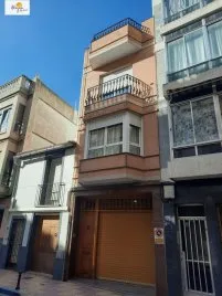 6 bedrooms house for sale, Cullera, Spain No. 510