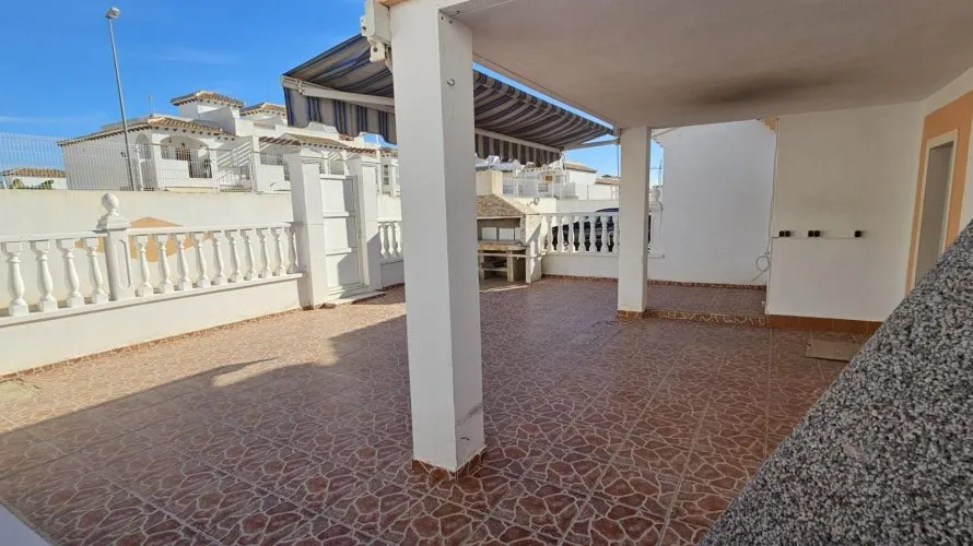 4 bedrooms penthouse for sale, Torrevieja, Spain No. 641 № 1