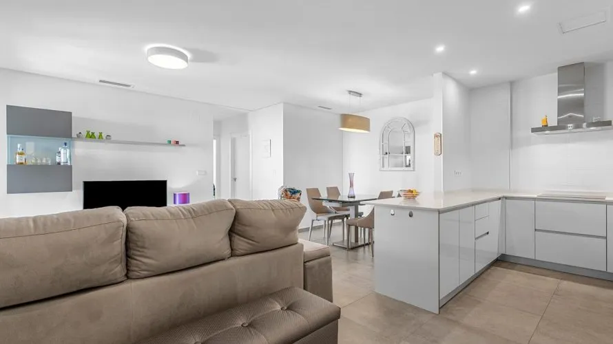 2 bedrooms apartment for sale, San Miguel de Salinas, Spain No. 1364 № 3