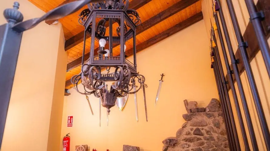8 bedrooms villa for sale, Lena, Spain No. 1243 № 11