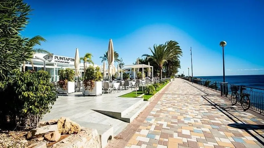 4 bedrooms villa for sale, Torrevieja, Spain No. 442 № 13
