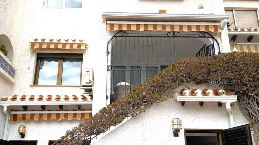 4 bedrooms duplex for sale, Cabo Roig, Spain No. 1188 № 23