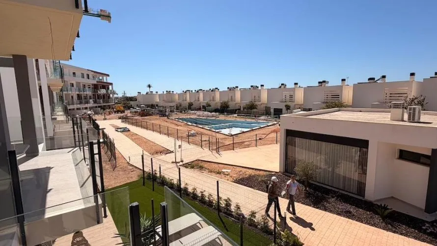 2 bedrooms apartment for sale, Los Alcazares, Spain No. 1339 № 6
