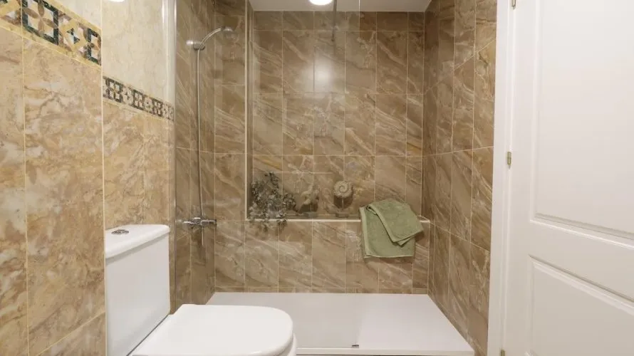 3 bedrooms apartment for sale, Torrevieja, Spain No. 594 № 16