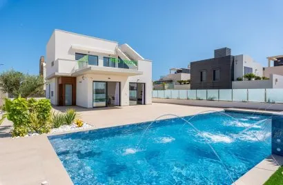 3 bedrooms villa for sale, Campoamor, Spain No. 612