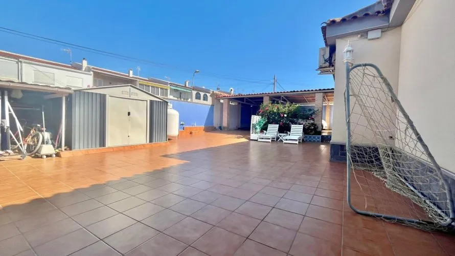 3 bedrooms villa for sale, Torrevieja, Spain No. 742 № 14