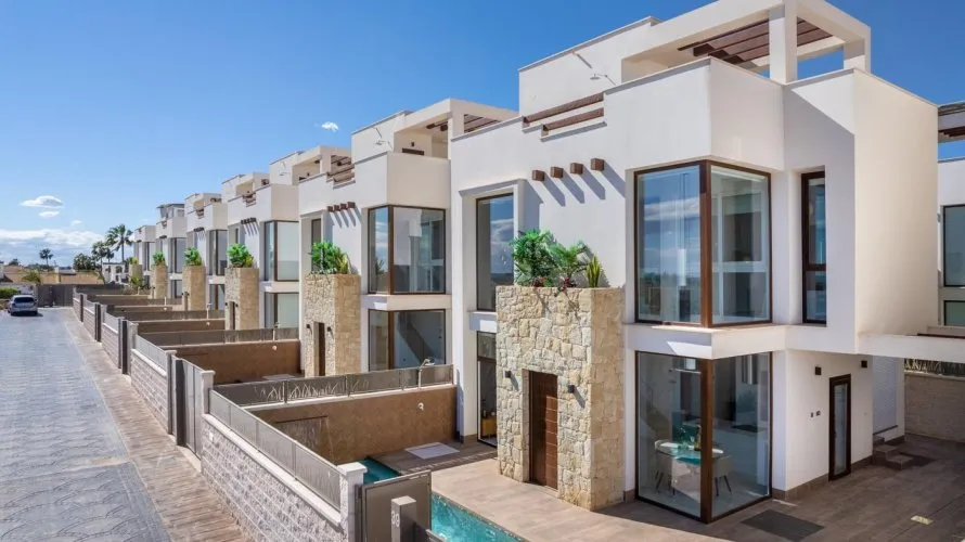 3 bedrooms villa for sale, La Herrada, Spain No. 606 № 11