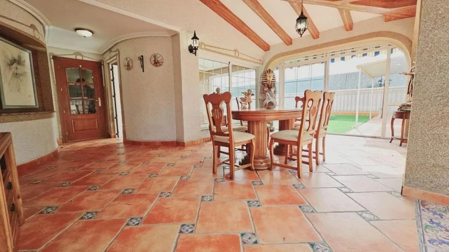 5 bedrooms villa for sale, Torrevieja, Spain No. 716 № 25