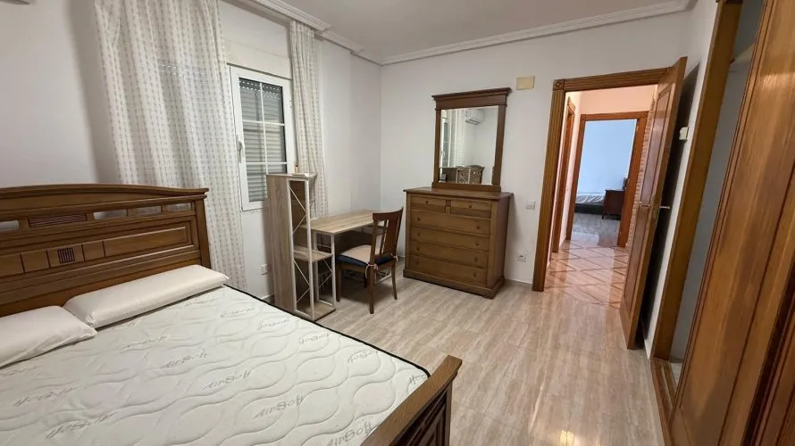 3 bedrooms house for sale, Torrevieja, Spain No. 1052 № 12