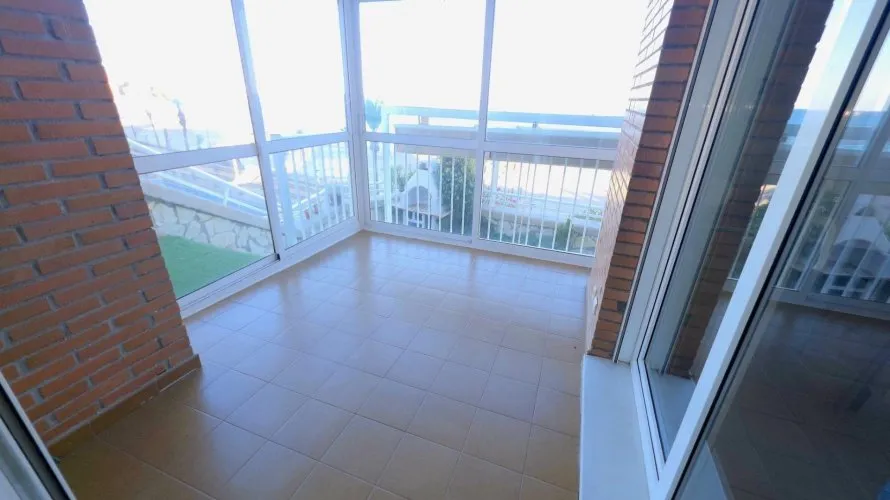 3 bedrooms apartment for sale, El Campello, Spain No. 743 № 12