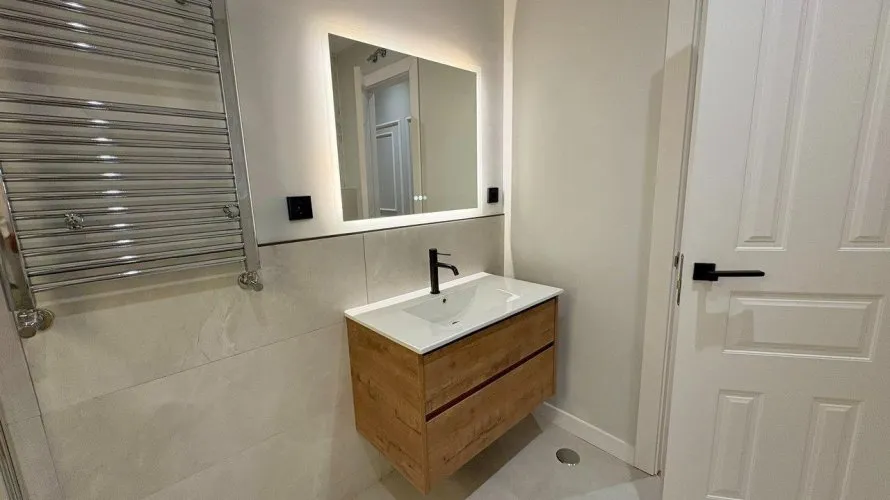 2 bedrooms apartment for sale, Madrid, Spain No. 1033 № 23