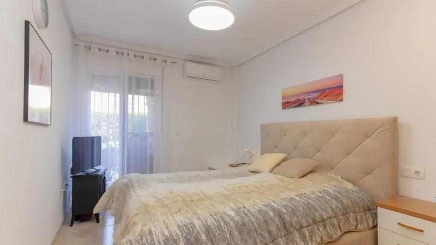1 bedroom apartment for sale, Alicante, Spain No. 1120 № 16