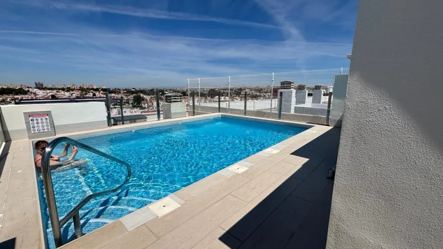 2 bedrooms apartment for sale, Torrevieja, Spain No. 1149