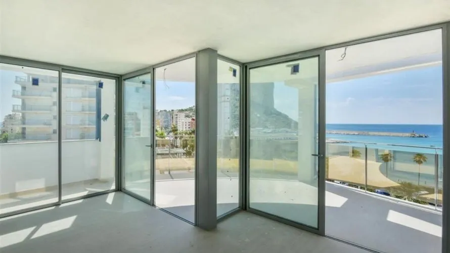 3 bedrooms apartment for sale, Calpe, Spain No. 160 № 19