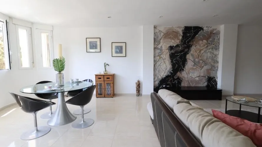 3 bedrooms apartment for sale, Torrevieja, Spain No. 594 № 9