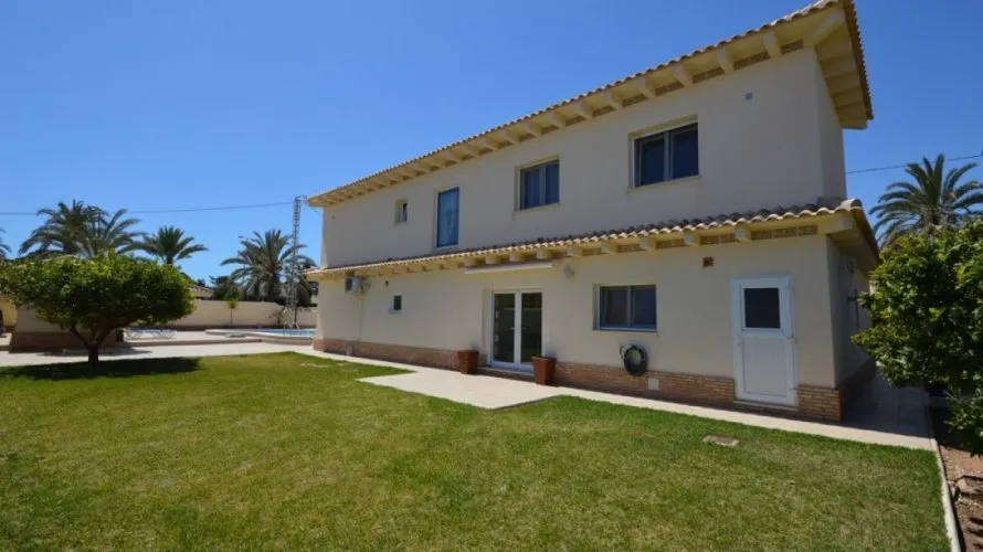 276m² villa for sale, Cabo Roig, Spain No. 257 № 4