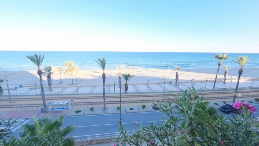 3 bedrooms apartment for sale, El Campello, Spain No. 743 № 8