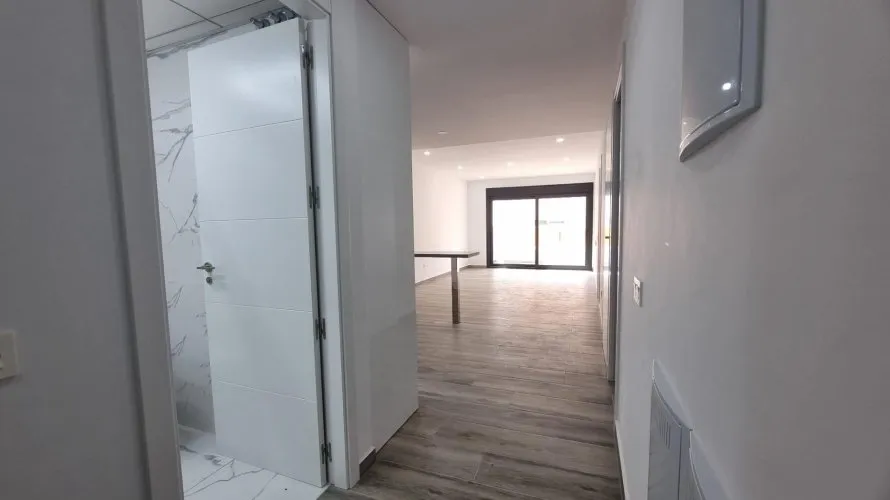 3 bedrooms apartment for sale, Torrevieja, Spain No. 104 № 5