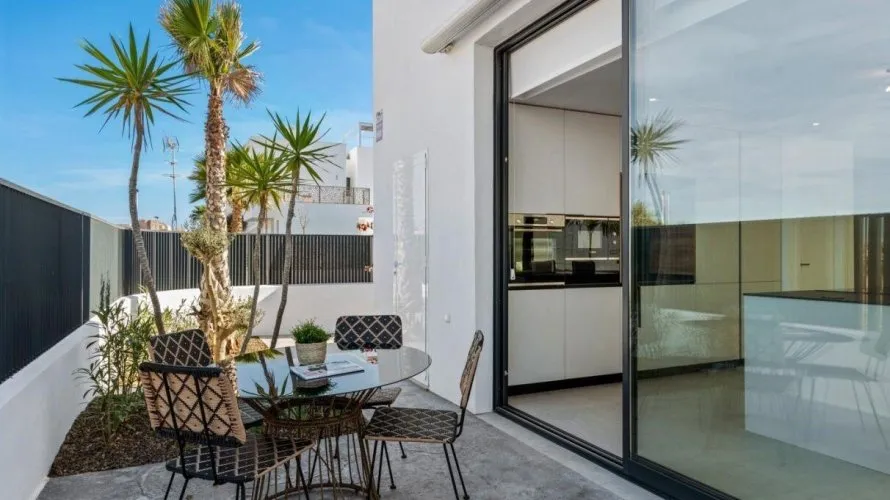 3 bedrooms villa for sale, Mar De Cristal, Spain No. 537 № 2