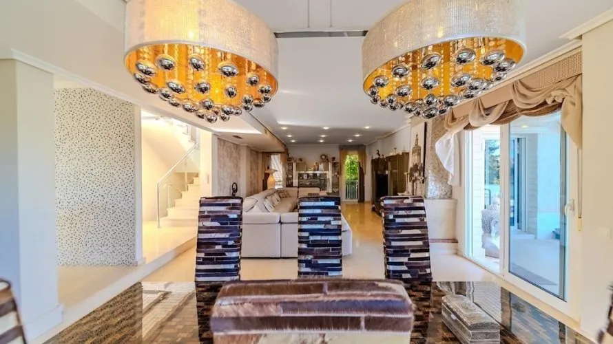 5 bedrooms villa for sale, Torrevieja, Spain No. 734 № 10