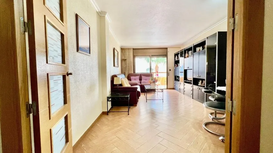 3 bedrooms apartment for sale, Torrevieja, Spain No. 156 № 9
